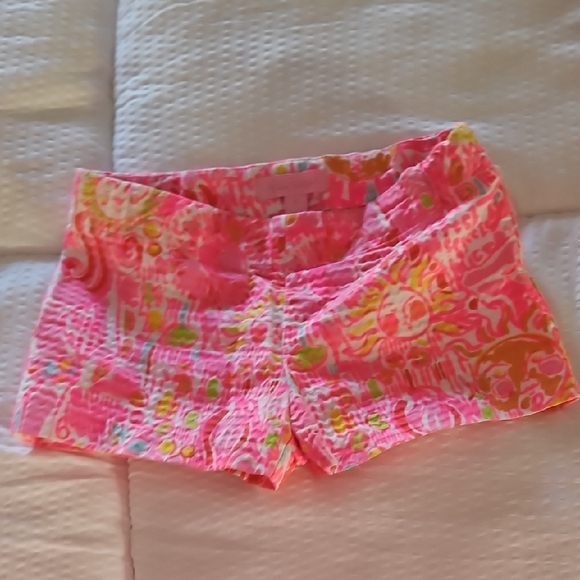 Colorful Patterned Shorts Set - Picture 5 of 7